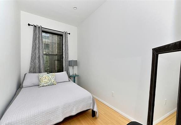 5th image of 162 E 37th St APT 3F