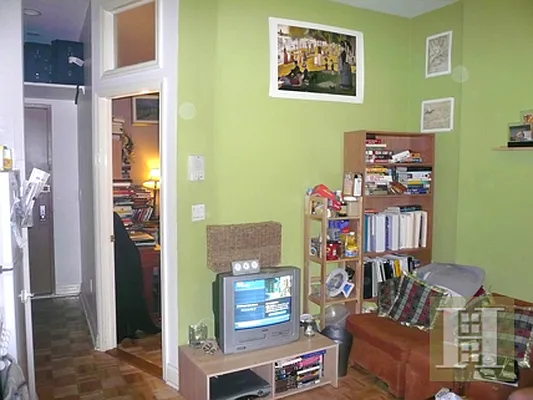 Rented by Halstead Real Estate | media 32