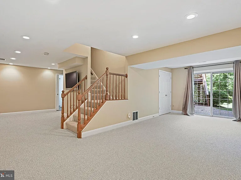 11919 Latigo Ln — Photo 27