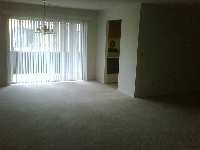 2nd image of 3840 Applegate Ave APT 202
