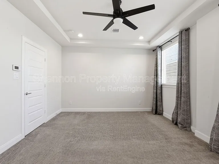 3024 Charline Ave — Photo 24