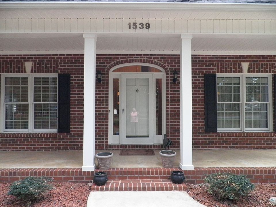 1st image of 1539 Oaklin Ln