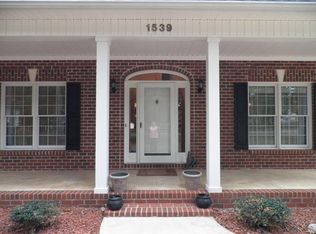 1539 Oaklin Ln, Lincolnton, NC 28092