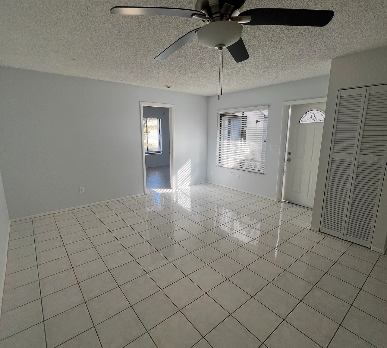 2 bed, 793 sqft, $1,650 — Photo 4