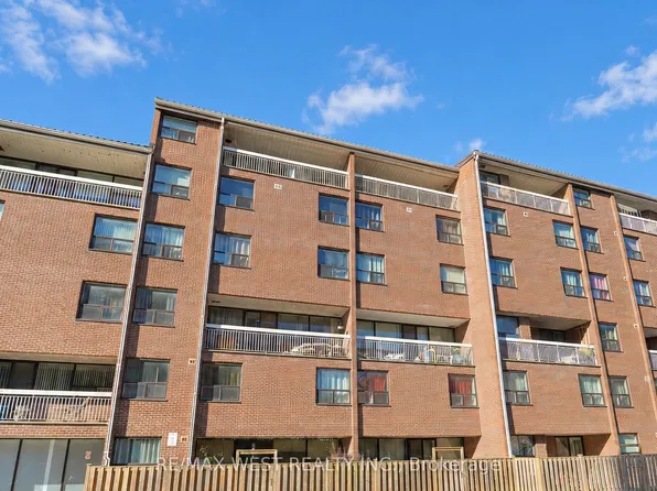 4064 Lawrence Ave E #221C, Toronto, ON M1E 4V6