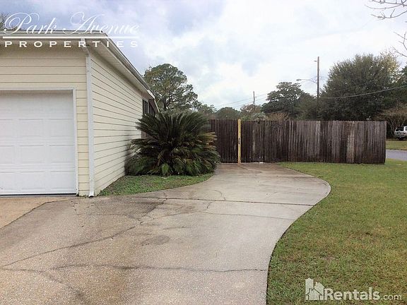 4th image of 5608 E Moret Dr
