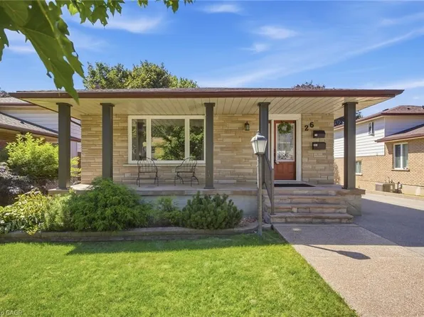 26 Alexander Ave, Cambridge, ON N1R 5K6