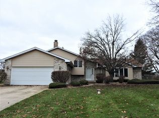 16214 S George Ct, Plainfield, IL