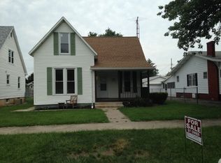 2812 Prairie Ave, Mattoon, IL 61938
