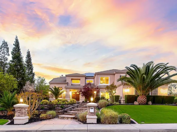 8303 Regency Dr, Pleasanton, CA 94588