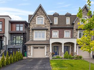 1067 Shaw Dr, Mississauga, ON L5G 3Z3