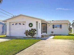 4947 Blue Heron Dr, New Port Richey, FL 34652