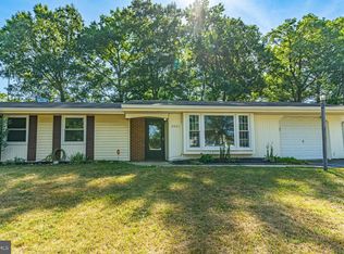 2521 Lisa Dr, Waldorf, MD 20601