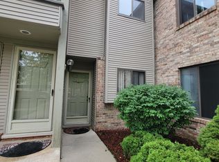 42695 Lilley Pointe Dr #99, Canton, MI 48187