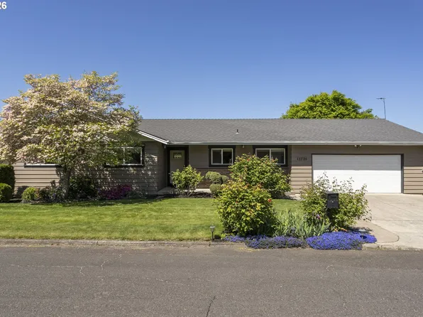 13725 NE Fremont Ct, Portland, OR 97230