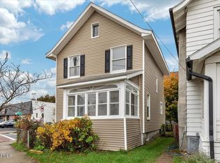 561 Delaware Ave, Albany, NY 12209