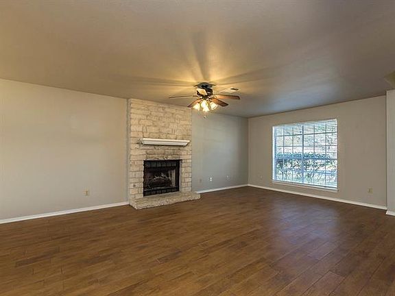 4th image of 1706 Palmetto Dr