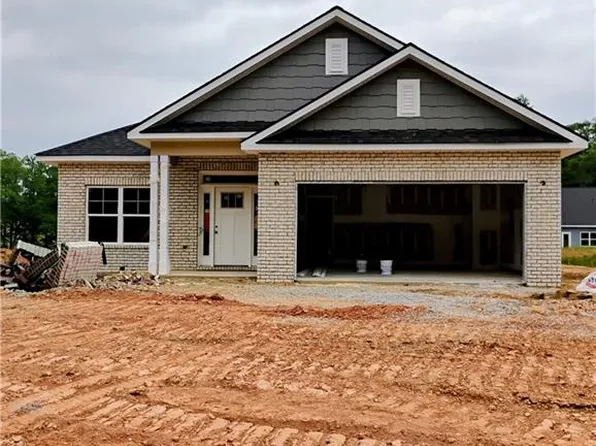 317 Angela Ave, Bowdon, GA 30108