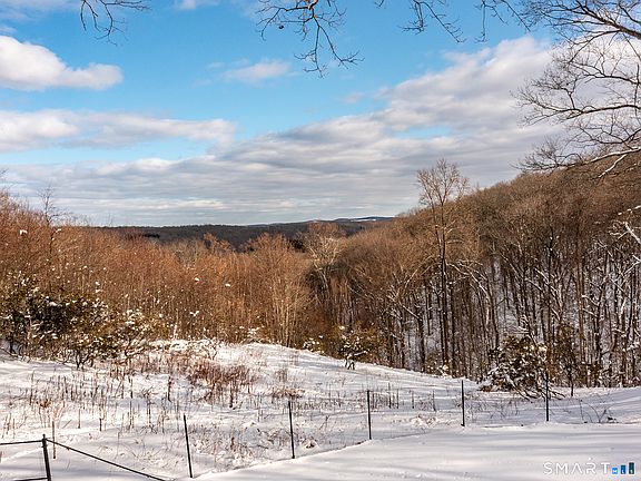 4th image of 63 West Mountain Road