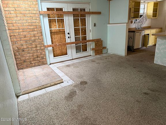 5th image of 332 Terry Dr