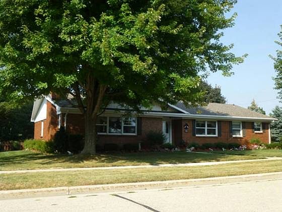 1st image of 900 Sunset Ave