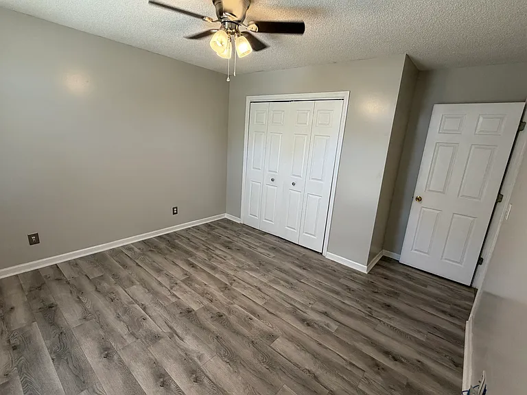 1343 Maplebrook Dr — Photo 5