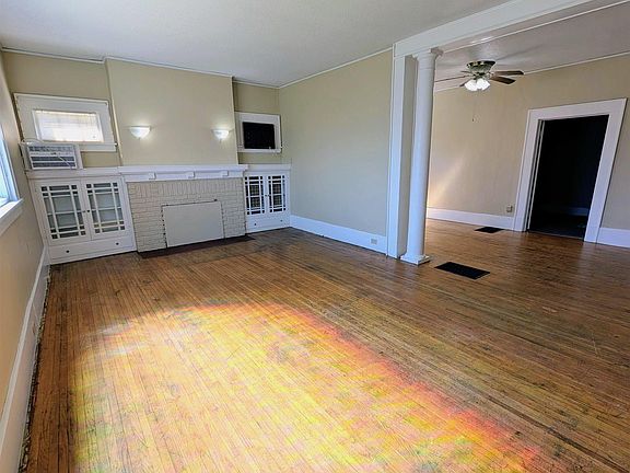 4th image of 336 E Main St