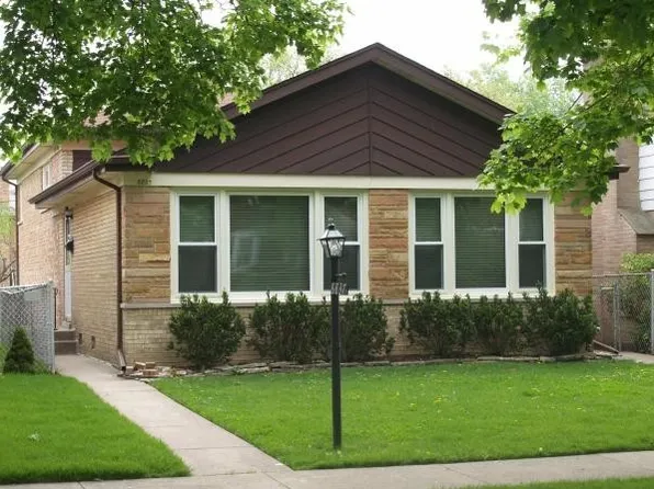 8837 Menard Ave, Morton Grove, IL 60053