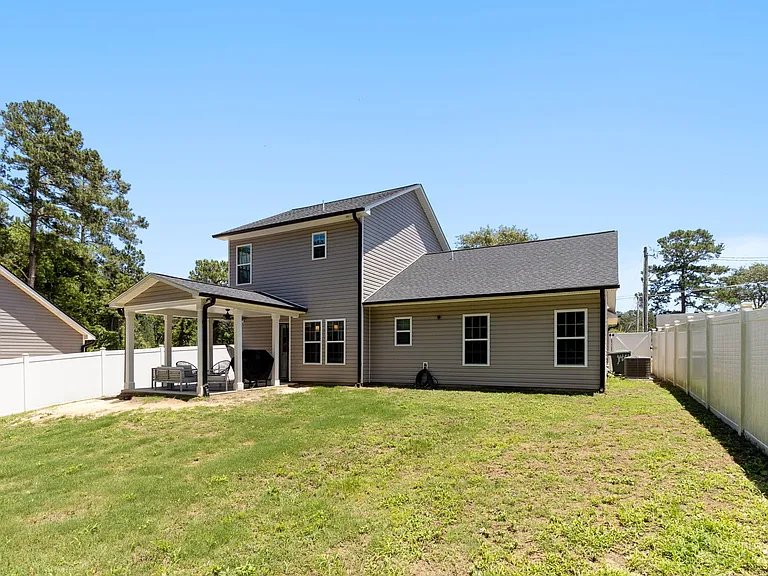 5608 Duncan St — Photo 35