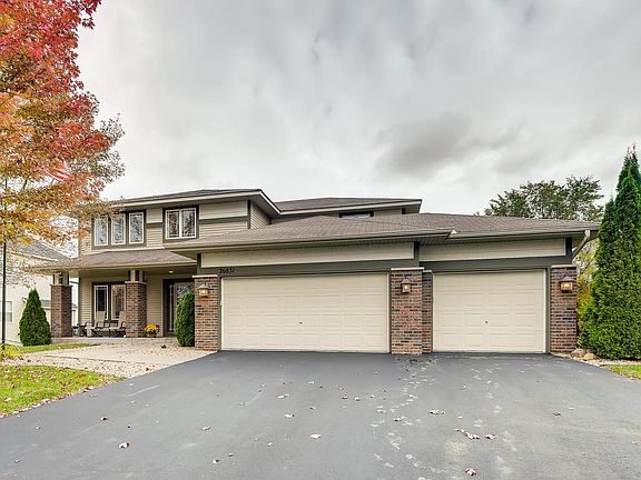 2nd image of 26831 Meadow Ridge Dr