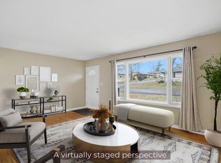 3208 Lynnwood Dr, Columbia, MO 65203