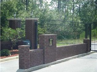 5515 Frontier Dr, Crestview, FL 32536