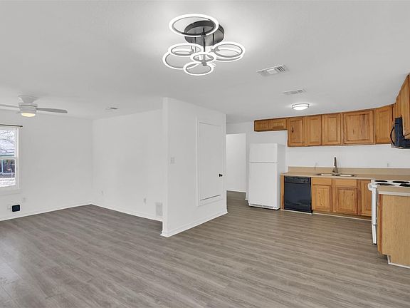 2nd image of 908 Tank St