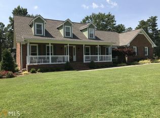 3280 Haddon Hall Dr, Buford, GA 30519