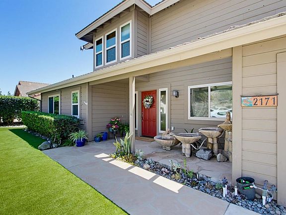 3rd image of 2171 Paseo Grande