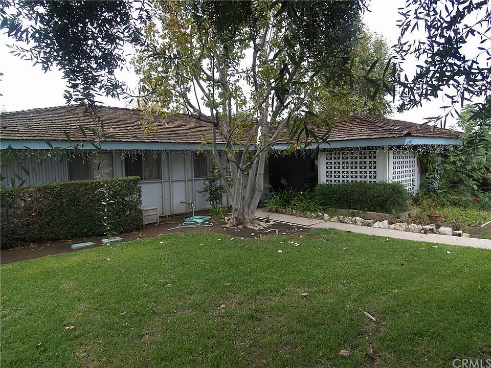 1st image of 747 S Magnolia Ave