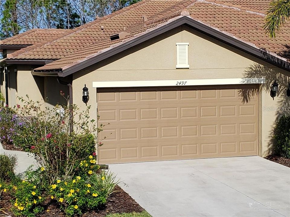 1st image of 2497 Daisy Dr