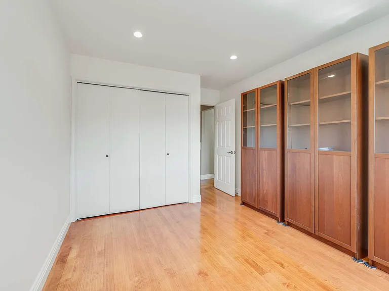 Lower level bedroom