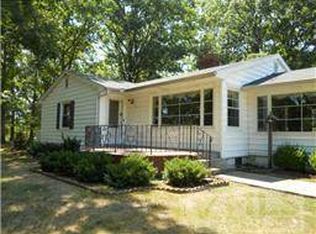 206 E Park Cir, Dickson, TN 37055