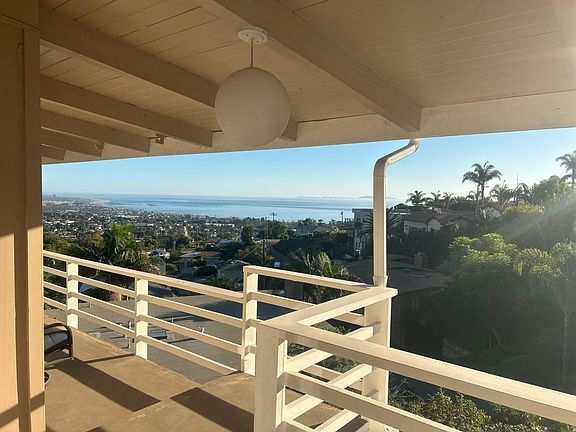 4th image of 362 Artemisia Dr