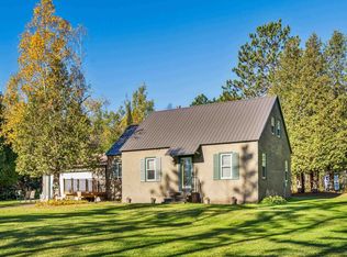 993 Scenic Dr, Two Harbors, MN 55616