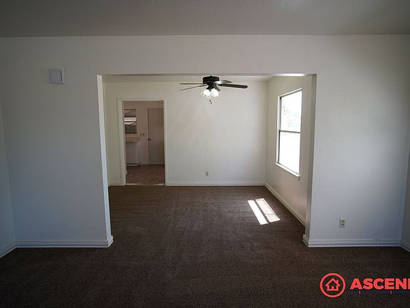 4th image of 1241 Castaic Ave
