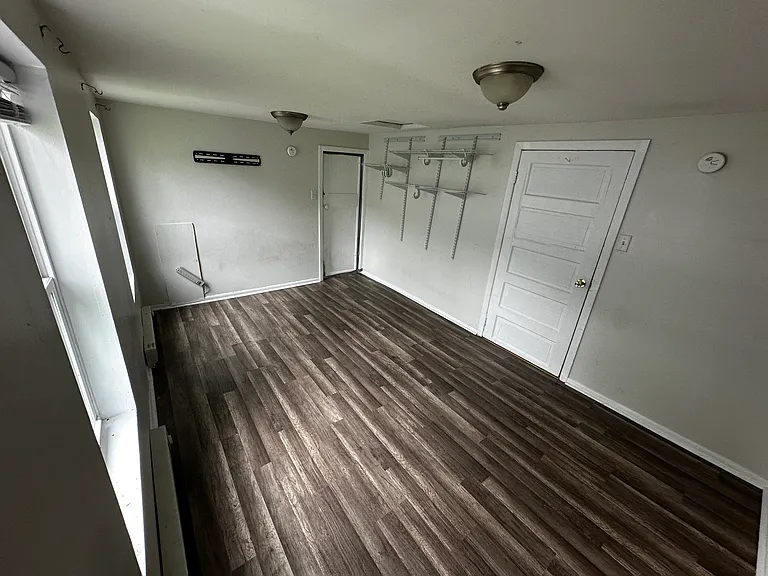 246 Dodge Ave — Photo 9