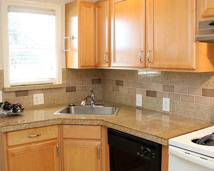 9134 SE Ankeny St #B & A — Photo 7