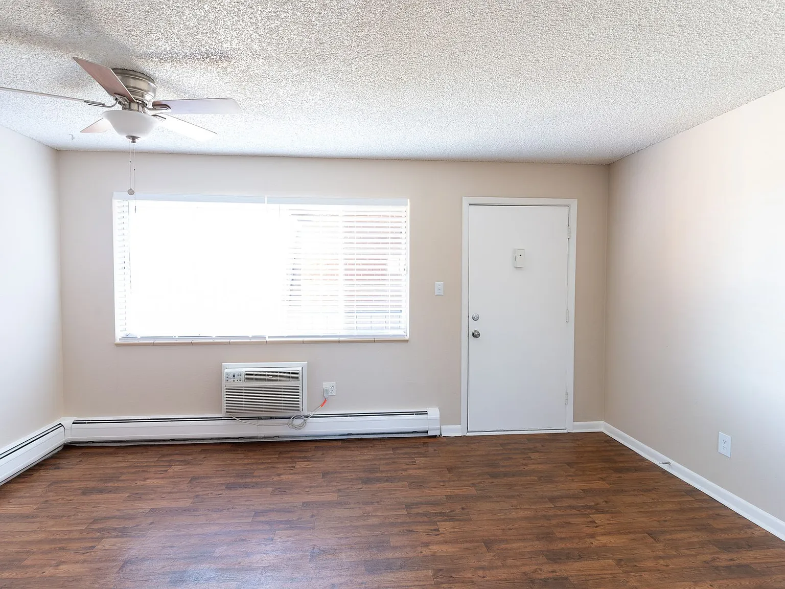 Linda Kay Apartments — Photo 3