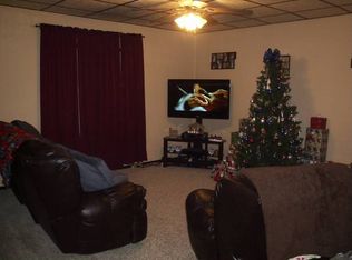 418 E 4th St, Wellsville, KS 66092