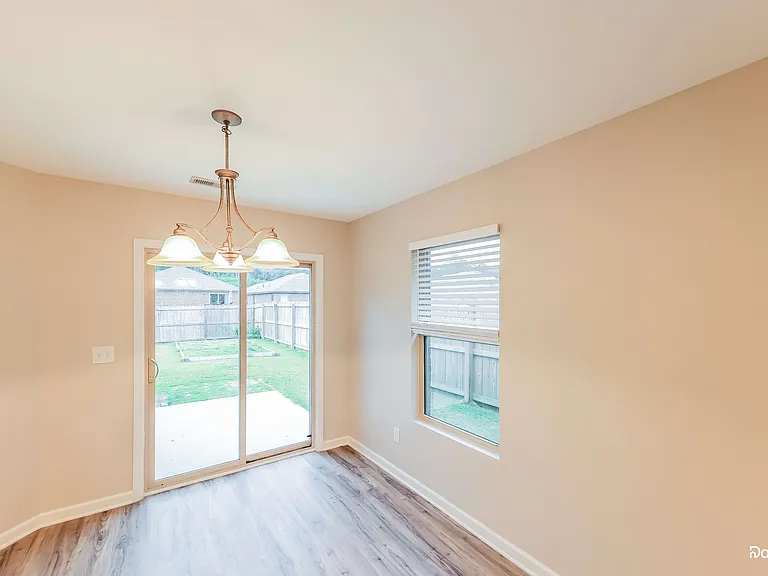 113 Winstead Cir — Photo 7