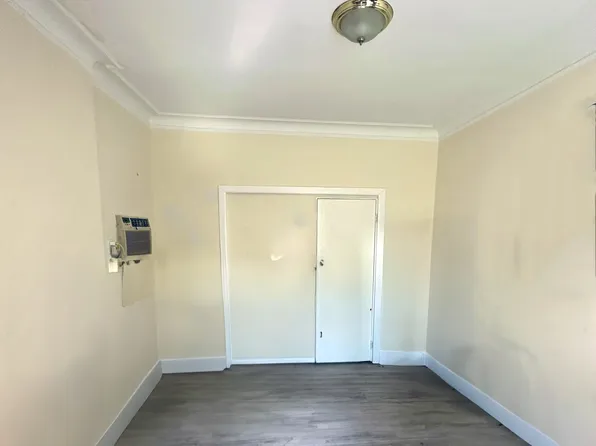 6009 Buchanan Place image 3 of 14