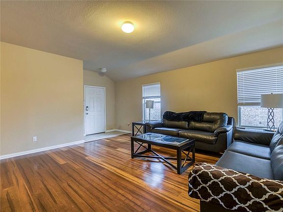 4th image of 2071 Enchanted Rock Dr