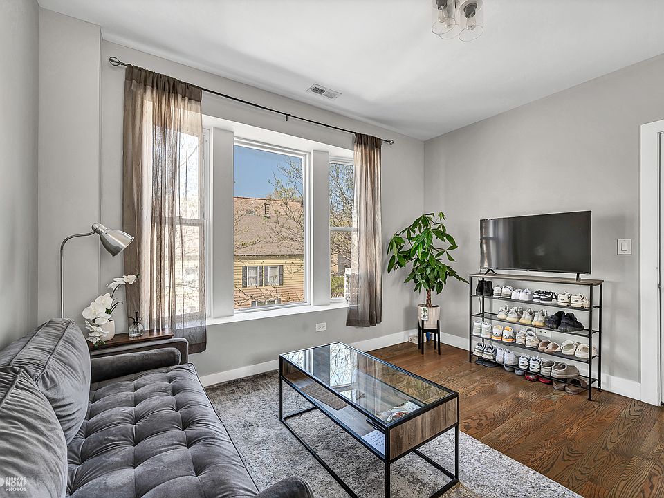 1st image of 2824 N Drake Ave #11002967